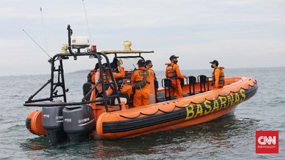 Revisi Data, Penumpang Kapal Terbalik di Bengawan Solo 17 Orang