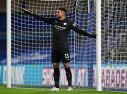 Tak Ada Ederson, Steffen pun Jadi