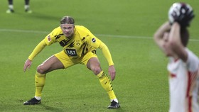 Haaland Jadi Target Utama Chelsea Musim Depan