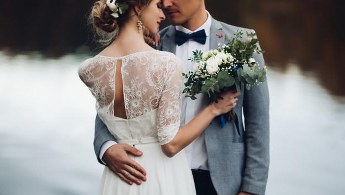 Hentikan Tangismu, Ini 4 Pelajaran Berharga saat Gagal Nikah!