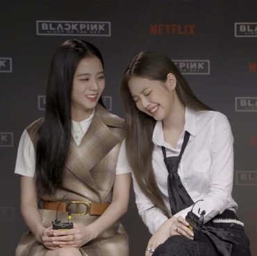 Kebiasaan Tidur Jennie BLACKPINK Bikin Jisoo Terkejut