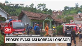 VIDEO: Proses Evakuasi Korban Longsor Sumedang