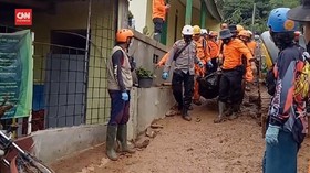 VIDEO: 27 Orang Belum Ditemukan di Longsor Sumedang