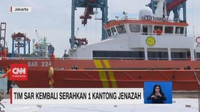 VIDEO: Tim SAR Kembali Serahkan 1 Kantong Jenazah