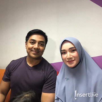 Ketakutan Indri Istri Ustaz Riza Muhammad Melahirkan Bayi Kembar Secara Caesar