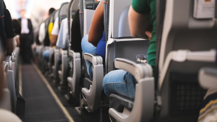 1140467574 Air Vehicle, Airplane, Commercial Airplane, Luggage, People