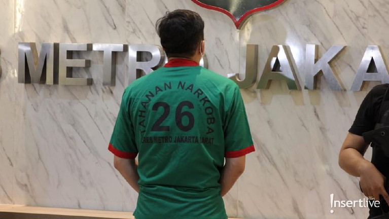 APH, suami Nindy Ayunda