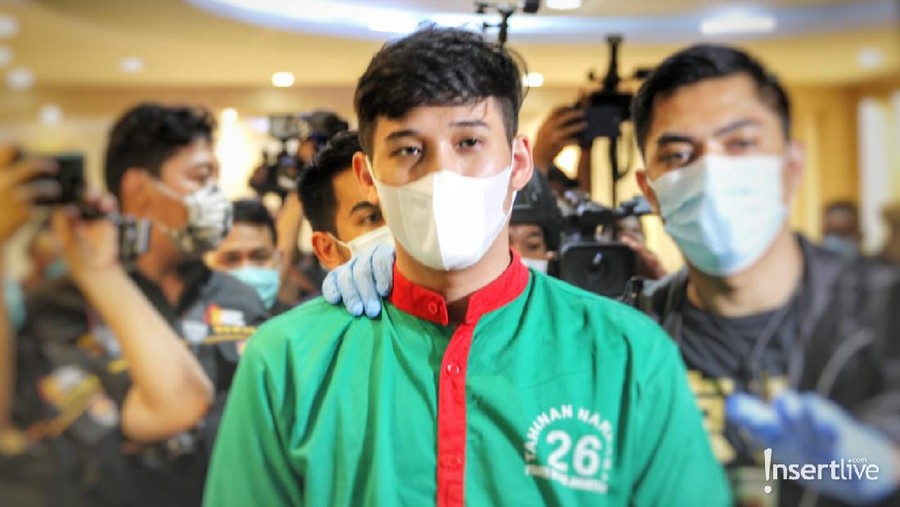 APH, suami Nindy Ayunda
