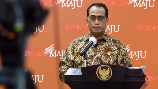 Menteri Perhubungan (Menhub) Budi Karya Sumadi menyebut banyak pihak saling menyalahkan dalam memberantas polusi udara di DKI Jakarta dan sekitarnya.