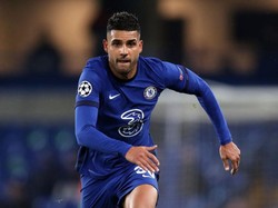 Tersisih di Chelsea, Emerson Diminati Banyak Klub Top Italia