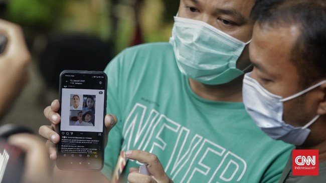 Kasus komentar tajam akun humas Polda Kalteng disebut pengamat sebagai bentuk pemaksaan digital kepada warga.