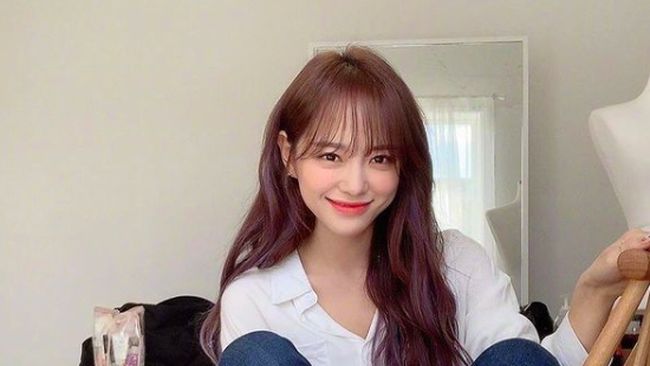 Kim Se-jeong bakal menyapa para penggemar di Indonesia dalam rangkaian 1st Asia Fanmeeting Sejeong's Sesang Diary pada 4 November mendatang.