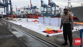 Black Box Sriwijaya SJ 182 Tiba di Dermaga JICT Tanjung Priok