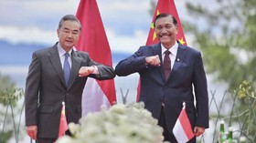 Luhut Buka Opsi China Bangun Rumah Sakit di RI