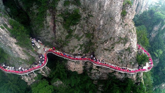 China Identifikasi Makam Kaisar Dinasti Han Paling Brutal Para arkeolog China mulai mengidentifikasi makam Kaisar Dinasti Han paling brutal, Liu Zhi, yang berkuasa pada 146-168 Masehi.