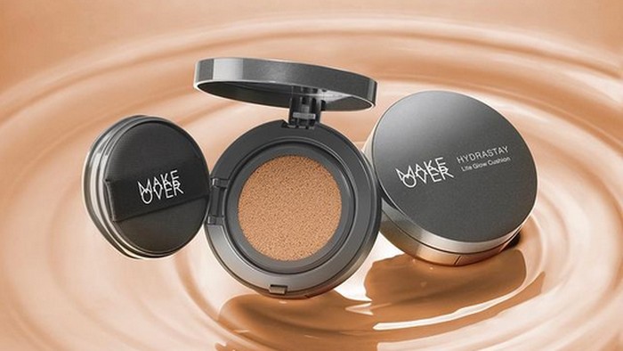 Tampil Glowing dengan Rangkaian Make Over Hydrastay Series