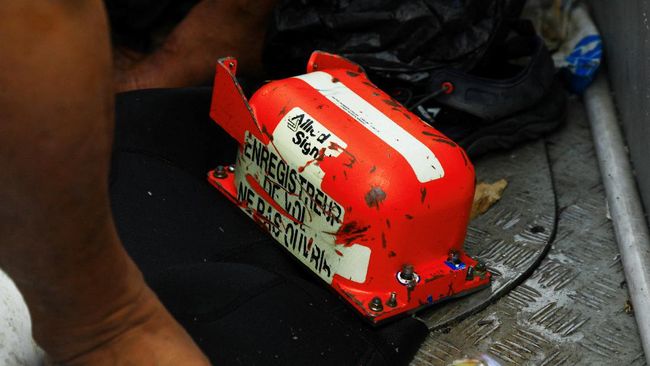 Bahan Black Box, Tahan Panas Hingga 1000 Derajat Celcius Bahan Black Box, Tahan Panas Hingga 1000 Derajat Celcius