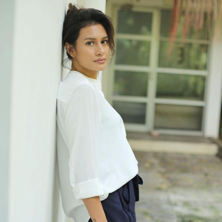 <p>Keputusan Raihaanun menikah dengan Teddy sempat mengejutkan publik, Bunda. Karena kala itu, usianya masih sangat muda yakni 18 tahun. (Foto: Instagram @raihanuun)</p>