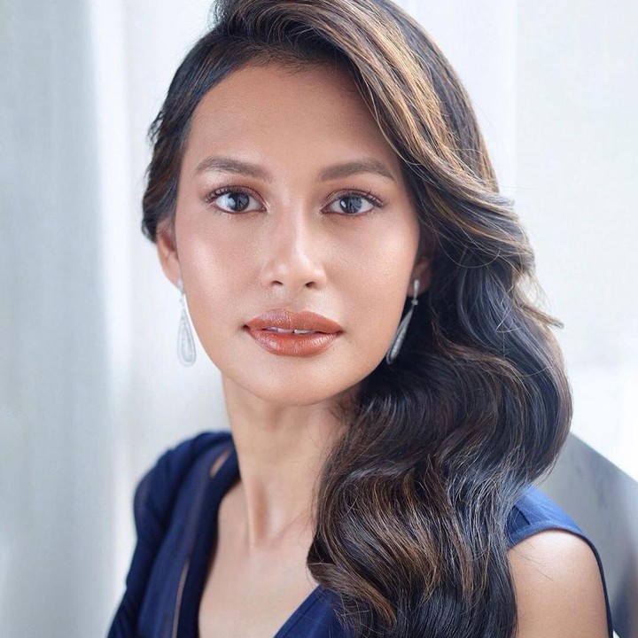 <p>Mengawali karier sebagai Gadis Sampul pada 2003, Raihanuun lalu terjun ke dunia akting, dan membintangi berbagai judul sinetron serta FTV. (Foto: Instagram @raihanuun)</p>