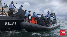 Ikhtiar Penyelam Cari Black Box Sriwijaya Air SJ 182