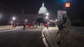FOTO: Siap Siaga Aparat AS Jelang Pelantikan Joe Biden Pasukan Korps Garda Nasional diterjunkan ke Washington D.C., menjelang pelantikan Presiden dan Wakil Presiden Terpilih, Joe Biden-Kamala Harris.