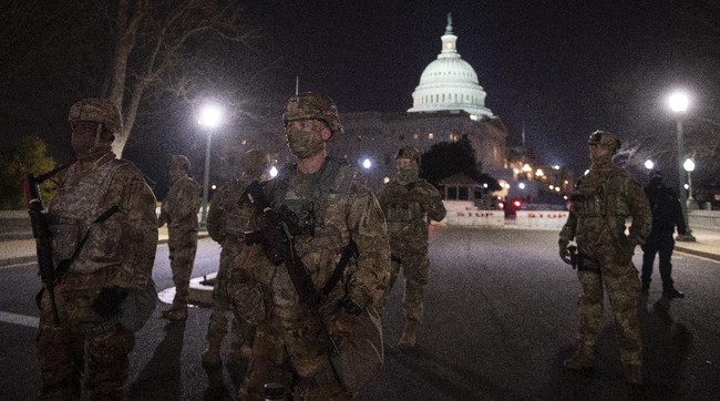 Pasukan Garda Nasional mulai dikerahkan sebagai bagian dari operasi penertiban tindak kejahatan di ibu kota Washington D.C, Amerika Serikat, pada Minggu (24/8).