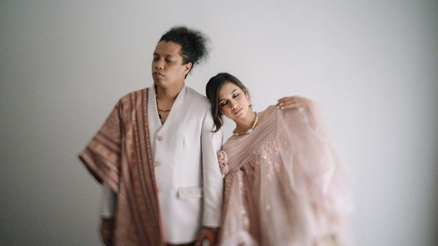 Arie Kriting dan Indah Permatasari