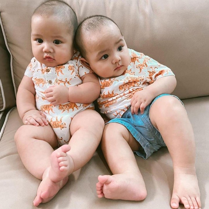 <p>Enggak terasa, kini baby Shaquille hampir berusia genap 6 bulan, Bunda. Lalu untuk baby Keene, ia akan berusia 5 bulan. (Foto: Instagram @cutratumeyriska)</p>