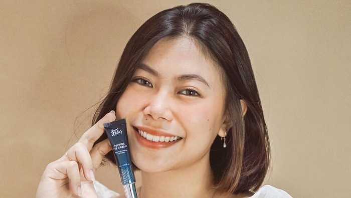 Sering Begadang? Everwhite Peptide Eye Cream Gel Solusinya!