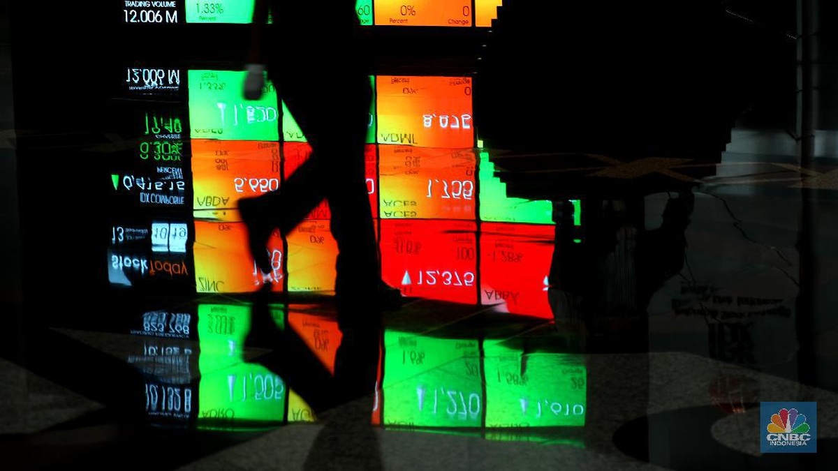 IHSG Tiba-Tiba Naik 1%, Saham Bank Besar Jadi Pendorong Utama