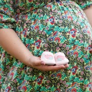 5 Tanda Hamil Anak Kembar yang Perlu Diketahui