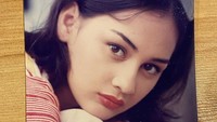 <p>Mona Ratuliu rupanya cinlok atau cinta lokasi dengan sang suami, Indra Brasco, saat keduanya membintangi sinteron <em>New Pondok Indah</em> pada 1997. (Foto: Instagram @monaratuliu)</p>