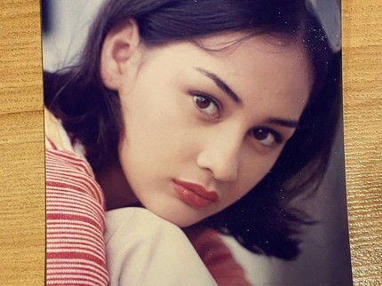 Curi Perhatian, Potret Mona Ratuliu Saat SMP Mirip Mima Putri Sulungnya