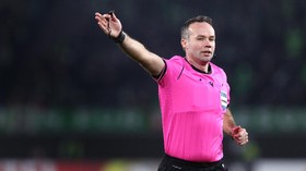 Tierney Wasit Liverpool vs Man Utd, Bencana Bagi The Reds