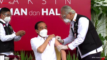 img-title Presiden Jokowi Resmi Disuntik Vaksin Covid-19 Pertama di Indonesia