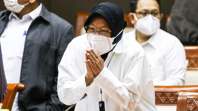 Mensos Risma memastikan tidak memperpanjang penyaluran bansos tunai per September karena sudah tidak ada lagi PPKM Darurat.