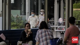 Pengamat soal PPKM Mikro: Belum Tentu Dongkrak Omzet