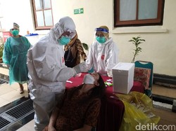 Pegawai dan Hakim Terpapar COVID-19, 325 Orang di PN Surabaya Tes Swab