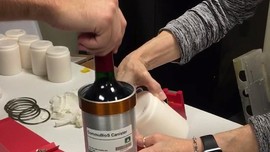 Satu Tahun di Angkasa, Wine Prancis Dikirim Pulang ke Bumi