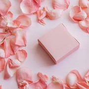 Biar Tetap Semangat, Ini 6 Produk Berbahan Mawar yang Bagus Untuk Tingkatkan Mood