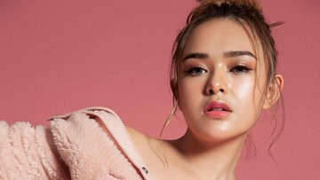 IBUNDA AMANDA MANOPO TETAP PANTAU ANAK MESKI JAUH