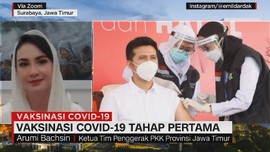 VIDEO: Arumi Bachsin Menemani Proses Vaksinasi Emil Dardak