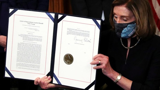 Presiden Donald Trump kembali dimakzulkan untuk kedua kalinya di sisa enam hari terakhir jabatannya.