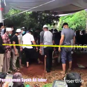 6 Foto Pemakaman Syekh Ali Jaber di Daarul Quran