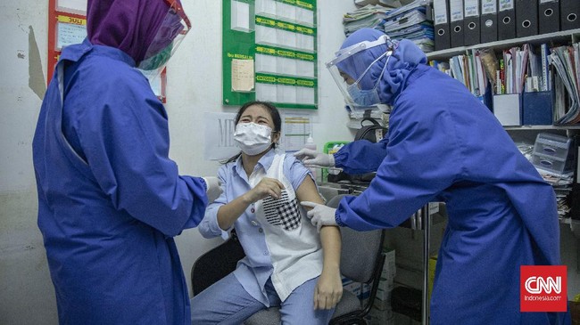 Jubir vaksinasi dari Kemenkes mengatakan data KPU nantinya akan digabungkan dengan data BPJS untuk basis data vaksinasi Covid-19 tahap dua hingga empat.