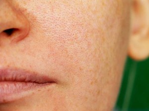 5 Rekomendasi Skincare untuk Mengecilkan Pori-Pori Wajah, Bikin Wajah Terlihat Mulus!
