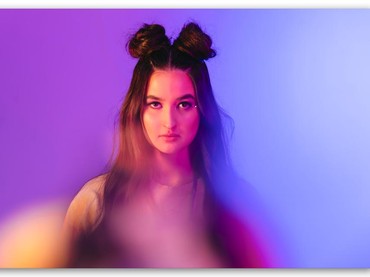 img-title Stephanie Poetri Terinspirasi dari Kisah Hidupnya dalam Membuat Lagu