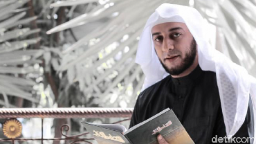 Ustaz Yusuf Mansur Imbau Publik Tak ke Pemakaman Syekh Ali Jaber