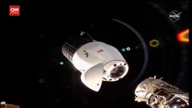 VIDEO: SpaceX Pulang ke Bumi Bawa Anggur