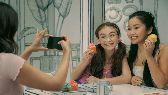 Kitty, Si Adik Penyebar Surat di All the Boys, Akan Digarap Jadi Serial di Netflix